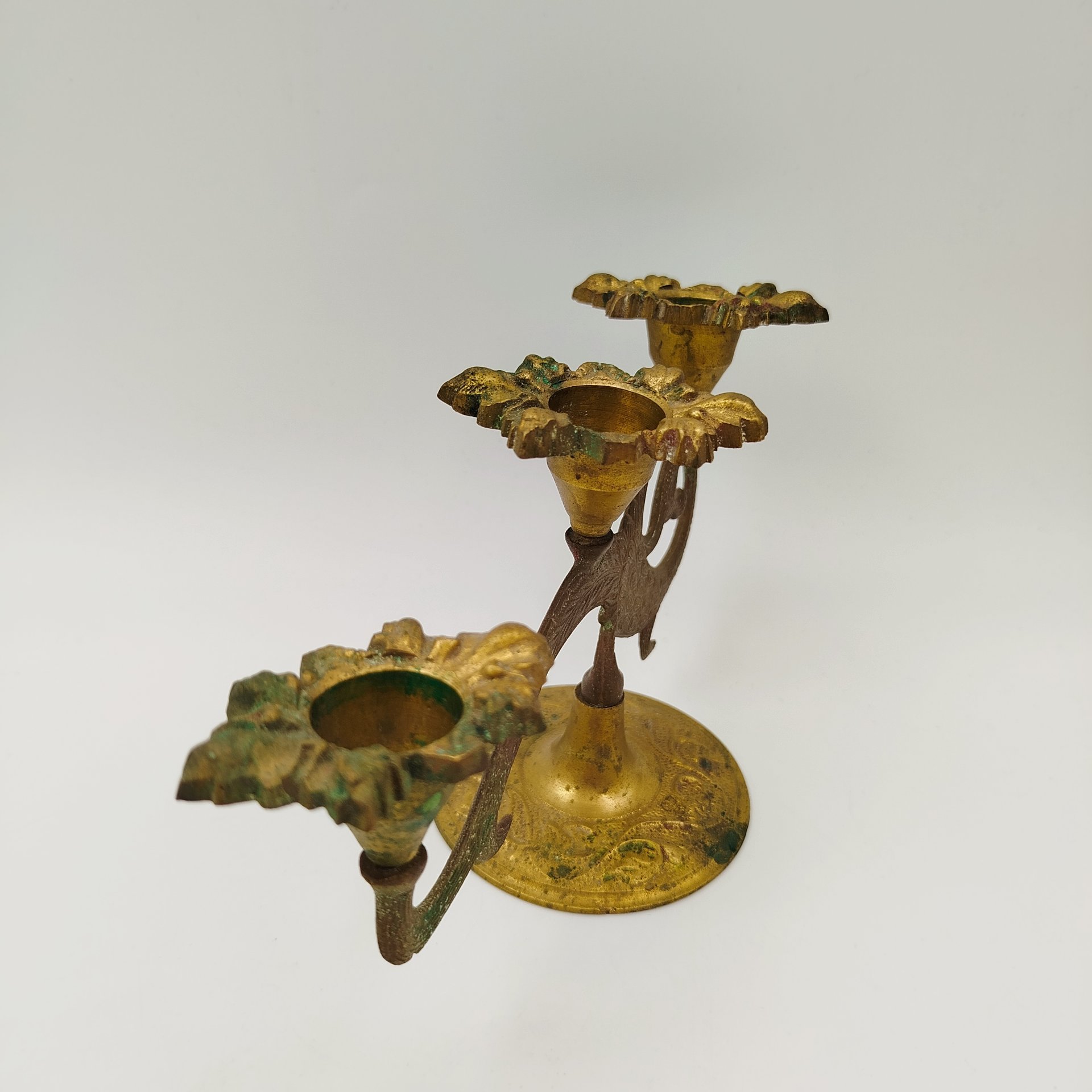 Подсвечник на 3 свечи