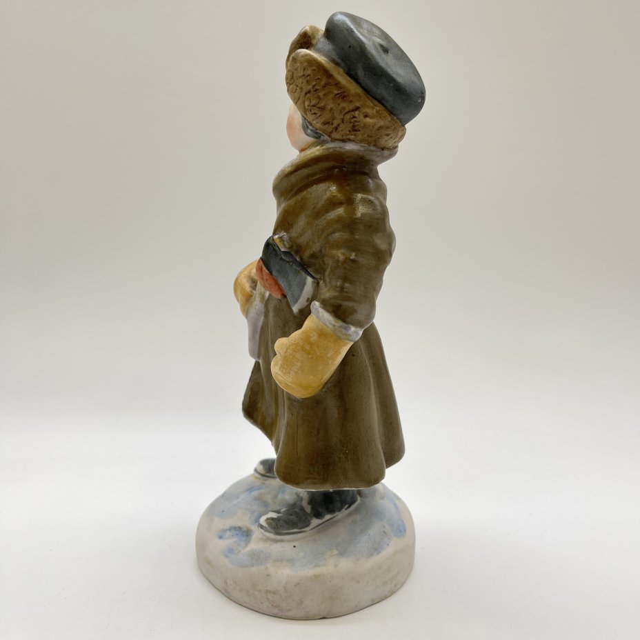 Статуэтка "Мужичок с ноготок", Первомайский фарфоровый завод (Песочное)