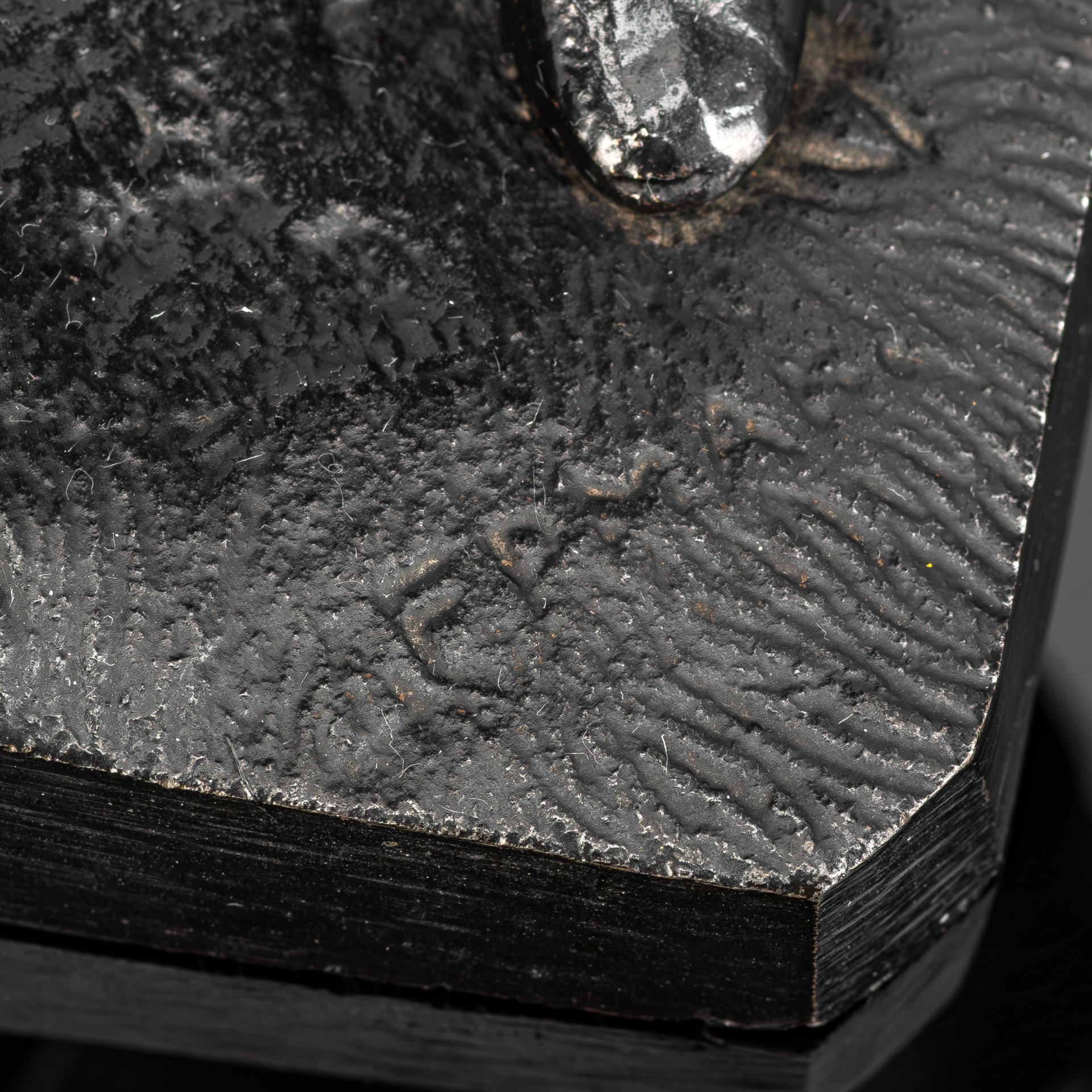 Скульптура "Ермак" ("Ермак покоритель Сибири"), скульптор П.П. Забелло, чугун, "голландская сажа", Каслинский чугунолитейный завод (Касли), СССР, 1981 г.