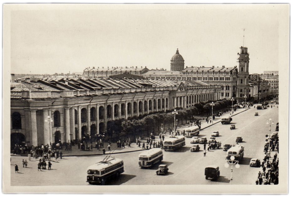 Открытка (открытое письмо) "Ленинград. Гостиный двор" ред. Овчаров 1953