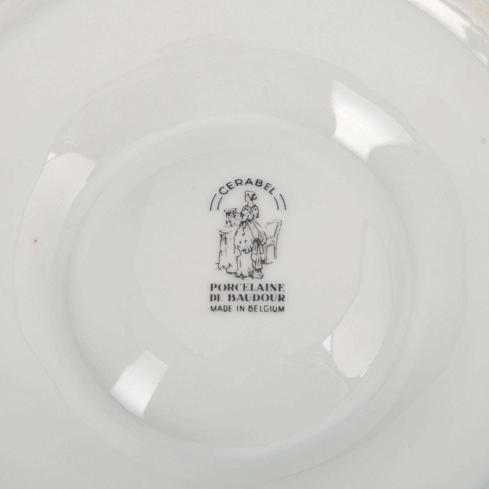 Набор из 6 тарелок для подачи устриц с окантовкой золотой лентой Cerabel Porcelain de Baudour