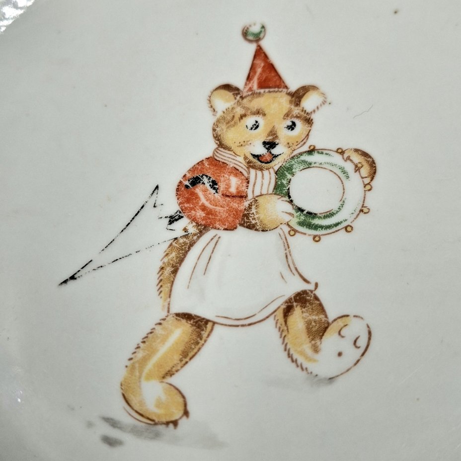 Набор детский из двух тарелок с изображением цирковых животных