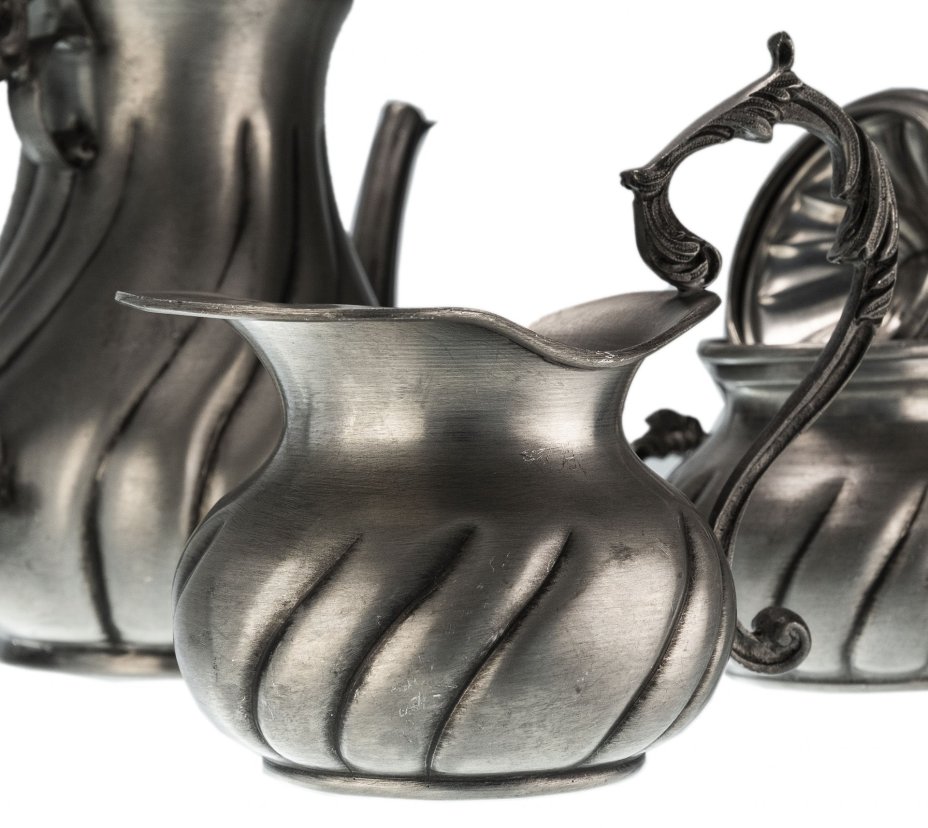 Сервиз кофейный (4 предмета и поднос), олово, Германия, 1950-1970 гг.