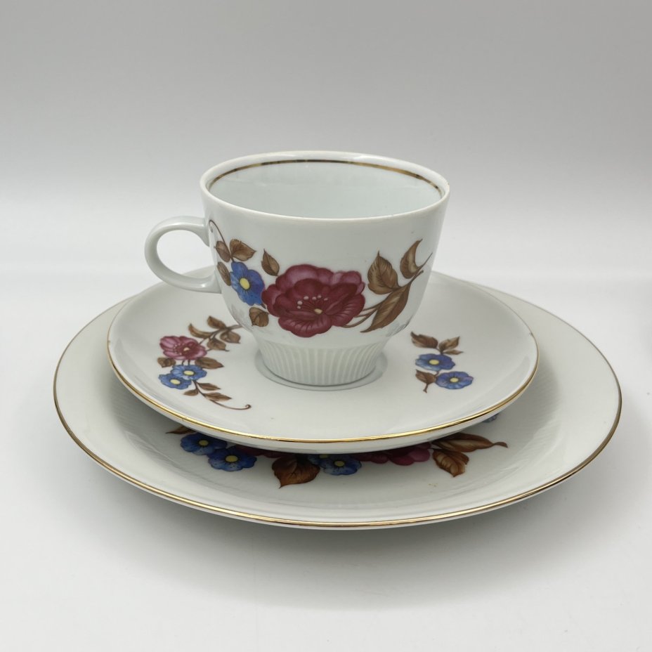 Набор чайно-кофейных трио с цветочным декором на 4 персоны, фарфор, деколь, золочение, Colditz (Кольдиц), ГДР, 1960-1980 гг.