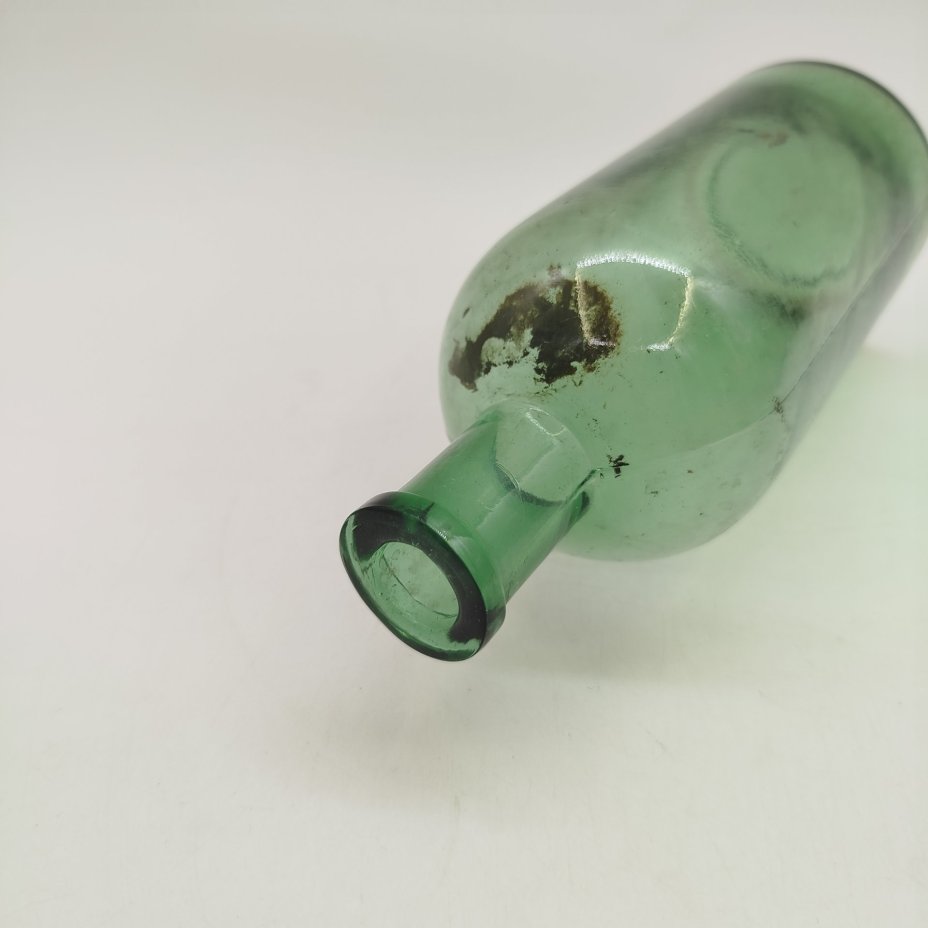 Бутылка аптечная зелёного оттенка, стекло, Россия, 1900-1930 гг.