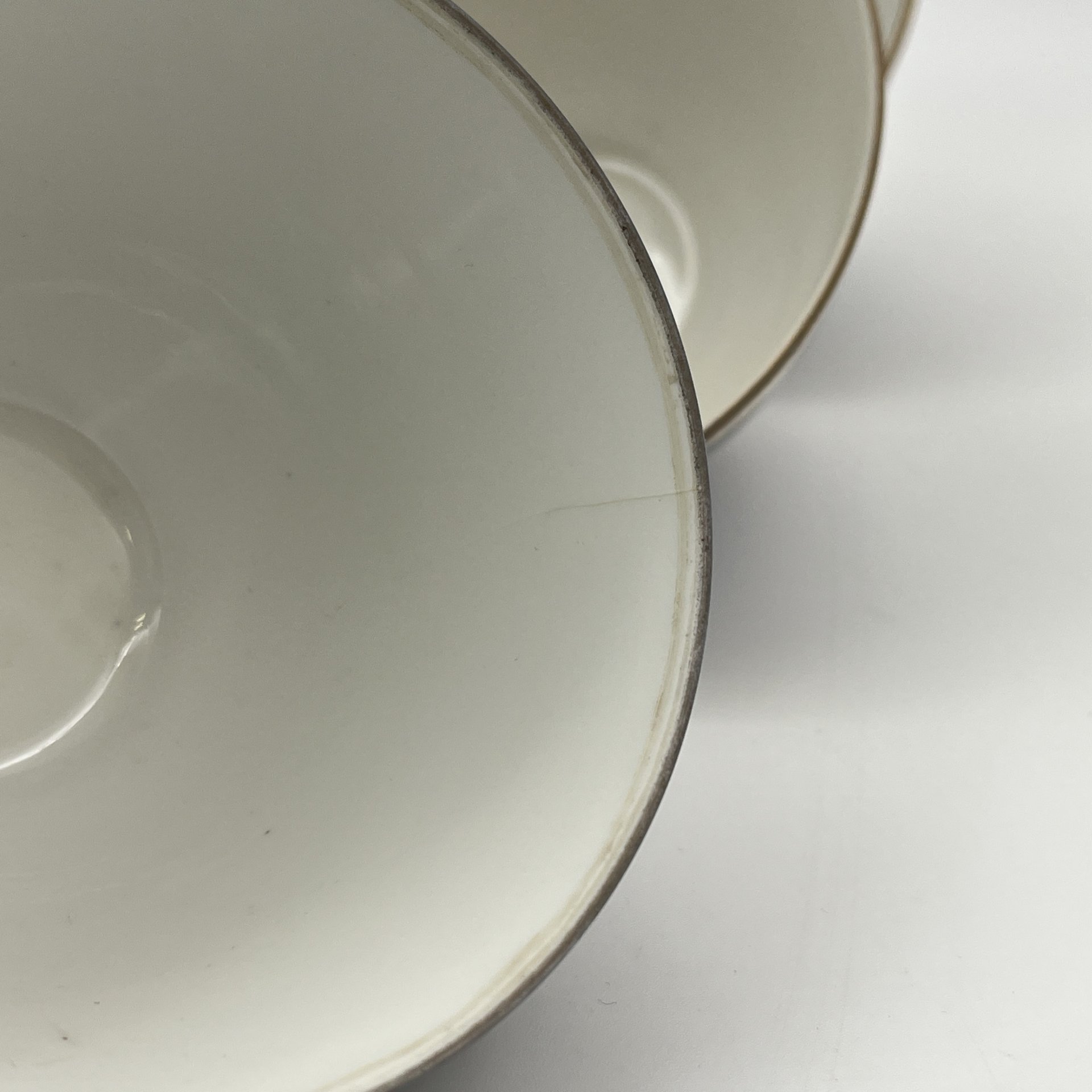 Сервиз чайный с орнаментальным декором (в подборе) на 6 персон, 16 предметов