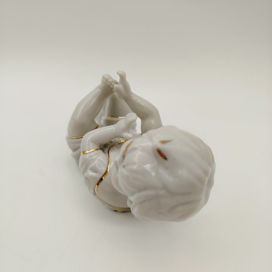 Статуэтка "Младенец"