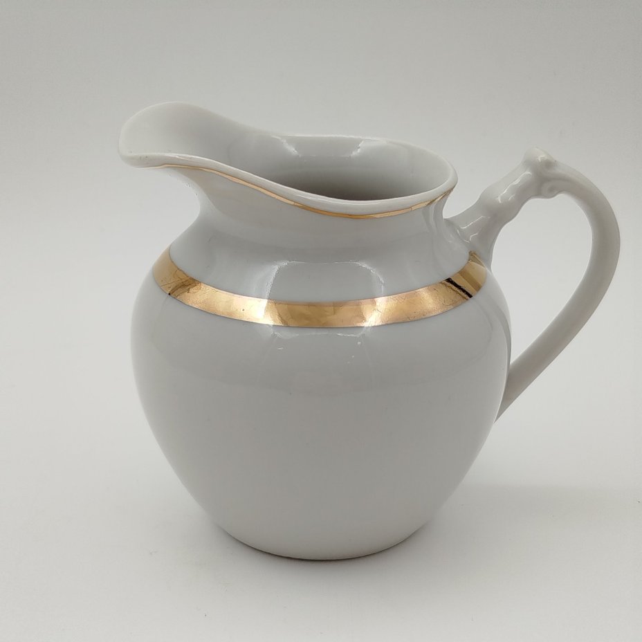 Молочник, фарфор, золочение, Дулевский фарфоровый завод (Дулёво), СССР, 1967 г.