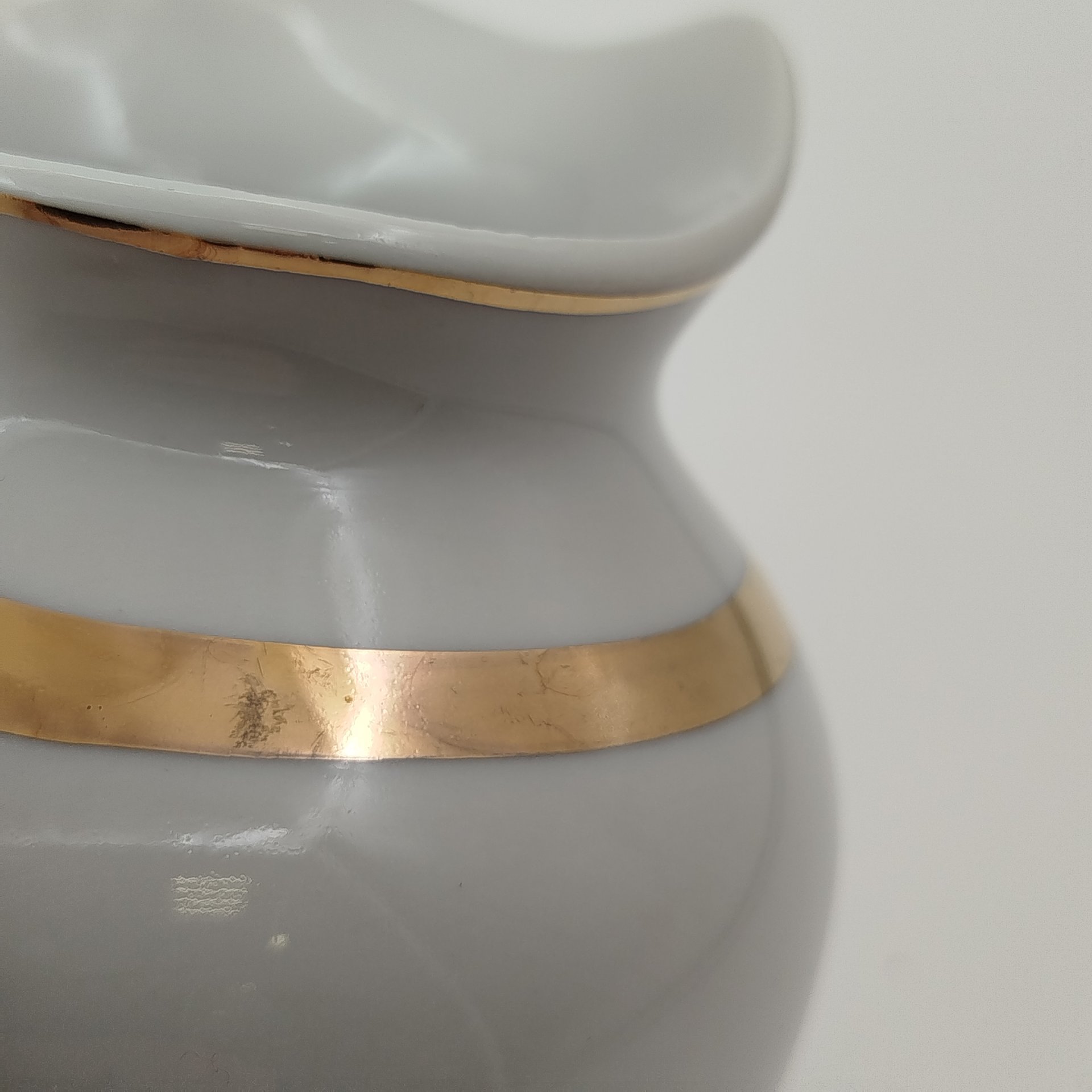 Молочник, фарфор, золочение, Дулевский фарфоровый завод (Дулёво), СССР, 1967 г.