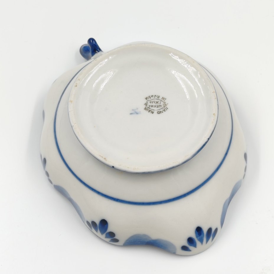 Конфетница (салатник) с цветочным декором, фарфор, роспись, Шекма-Гжель (Шевлягинский завод специальной керамики), Шекма-Гжель (Шевлягинский завод специальной керамики)