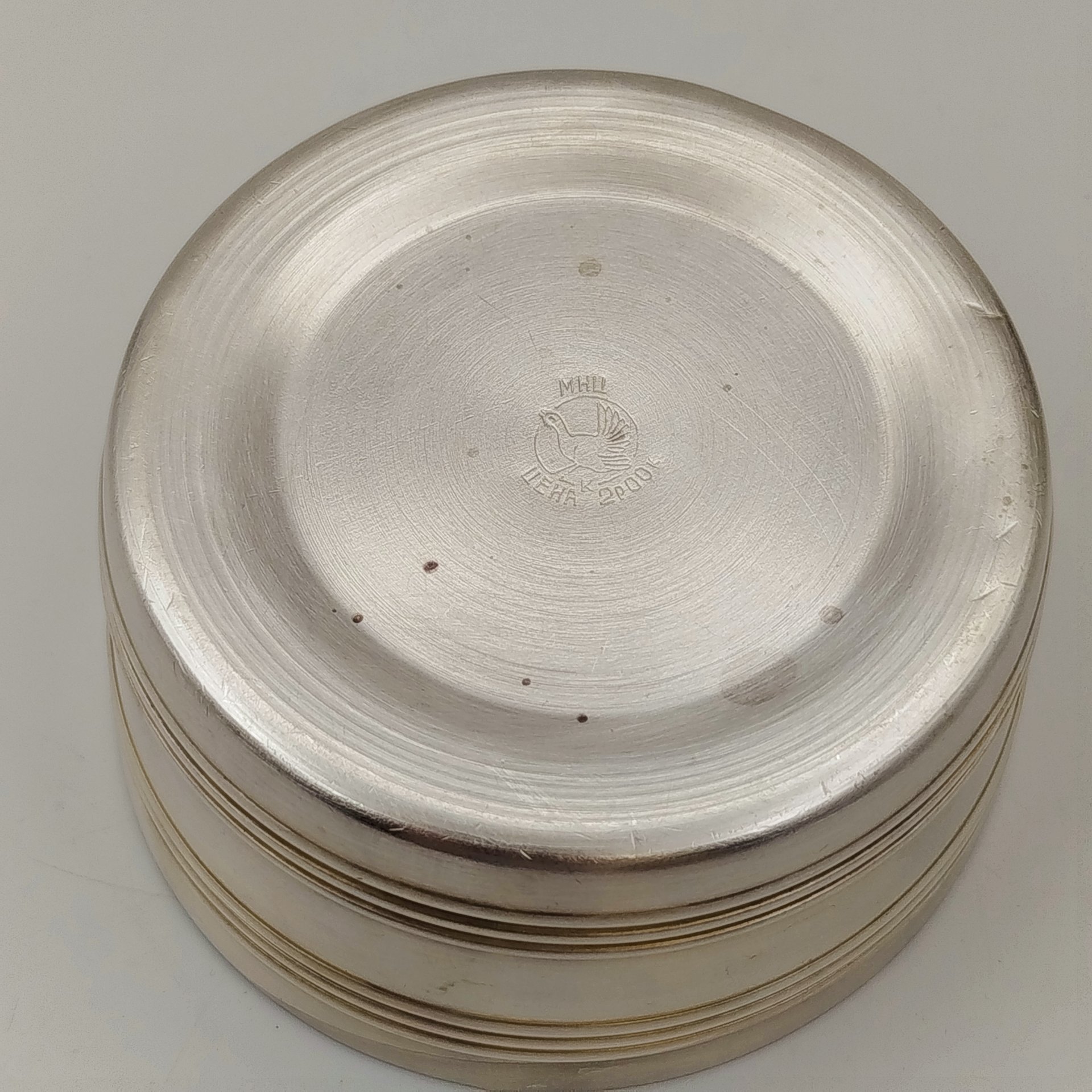 Икорница с линейным декором