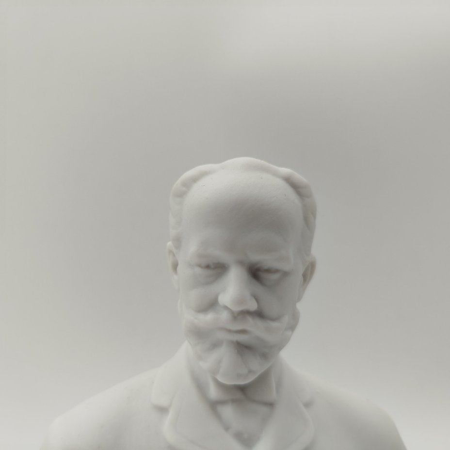 Бюст "П.И. Чайковский", Ленинградский фарфоровый завод (ЛФЗ)