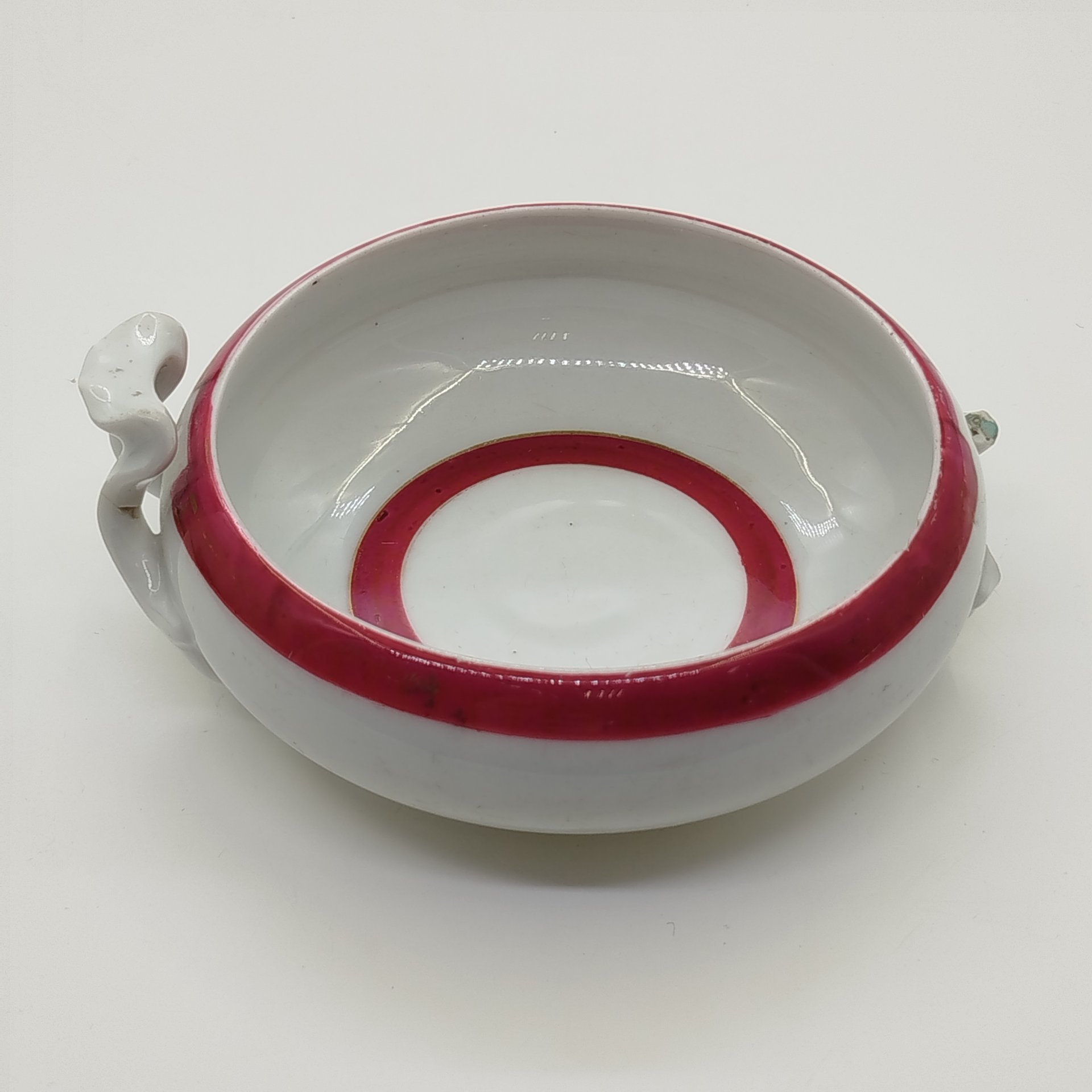 Тарелка суповая (бульонница)