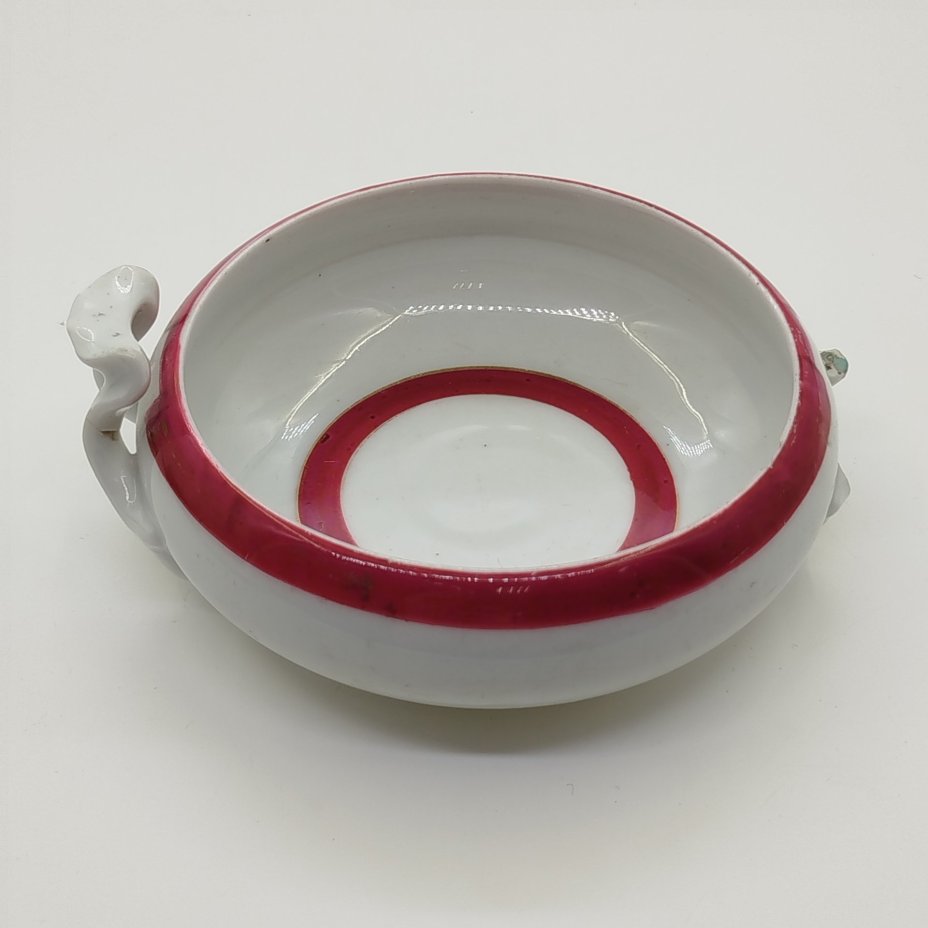 Тарелка суповая (бульонница)