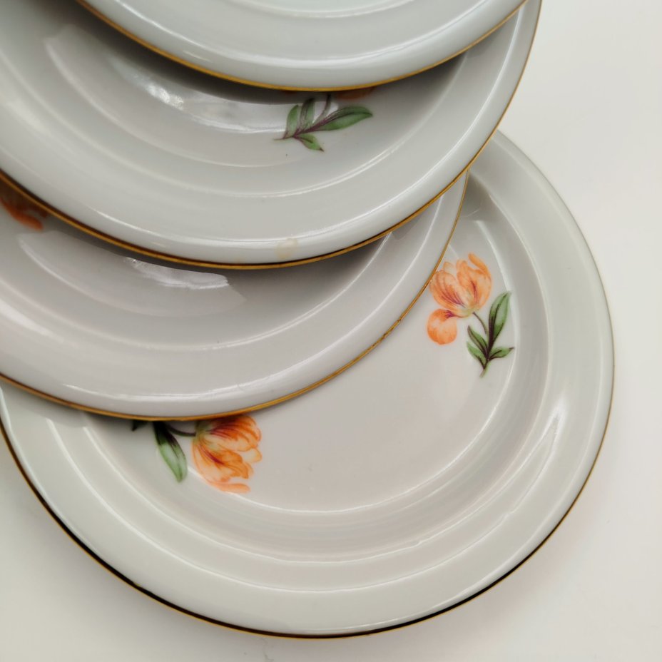 Набор из восьми розеток с цветочным декором, фарфор, деколь, золочение, Kahla, ГДР, 1960-1990 гг.