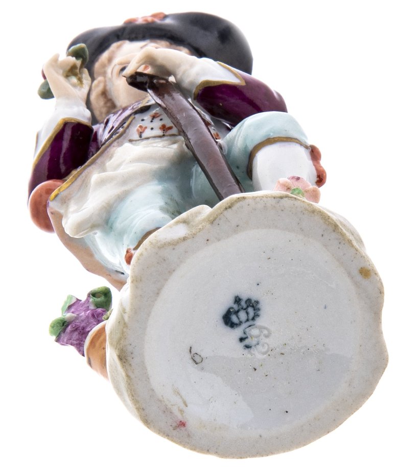 Статуэтка "Садовник", фарфор, роспись, фарфоровая мануфактура "Sitzendorf", Германия, 1935-1955 гг., Sitzendorf