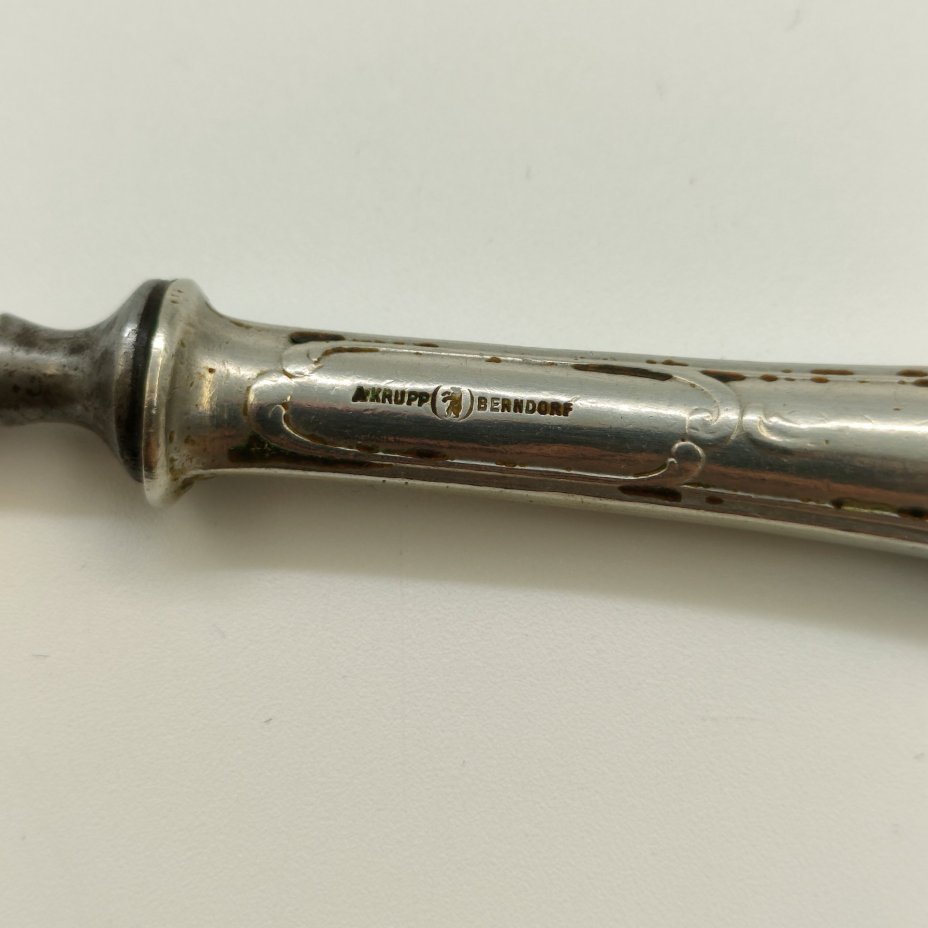 Вилка для мяса с двумя зубцами, металл, серебрение, Arthur Krupp, Berndorf (Берндорфская фабрика металлических изделий), Австрия, 1891-1927 гг.