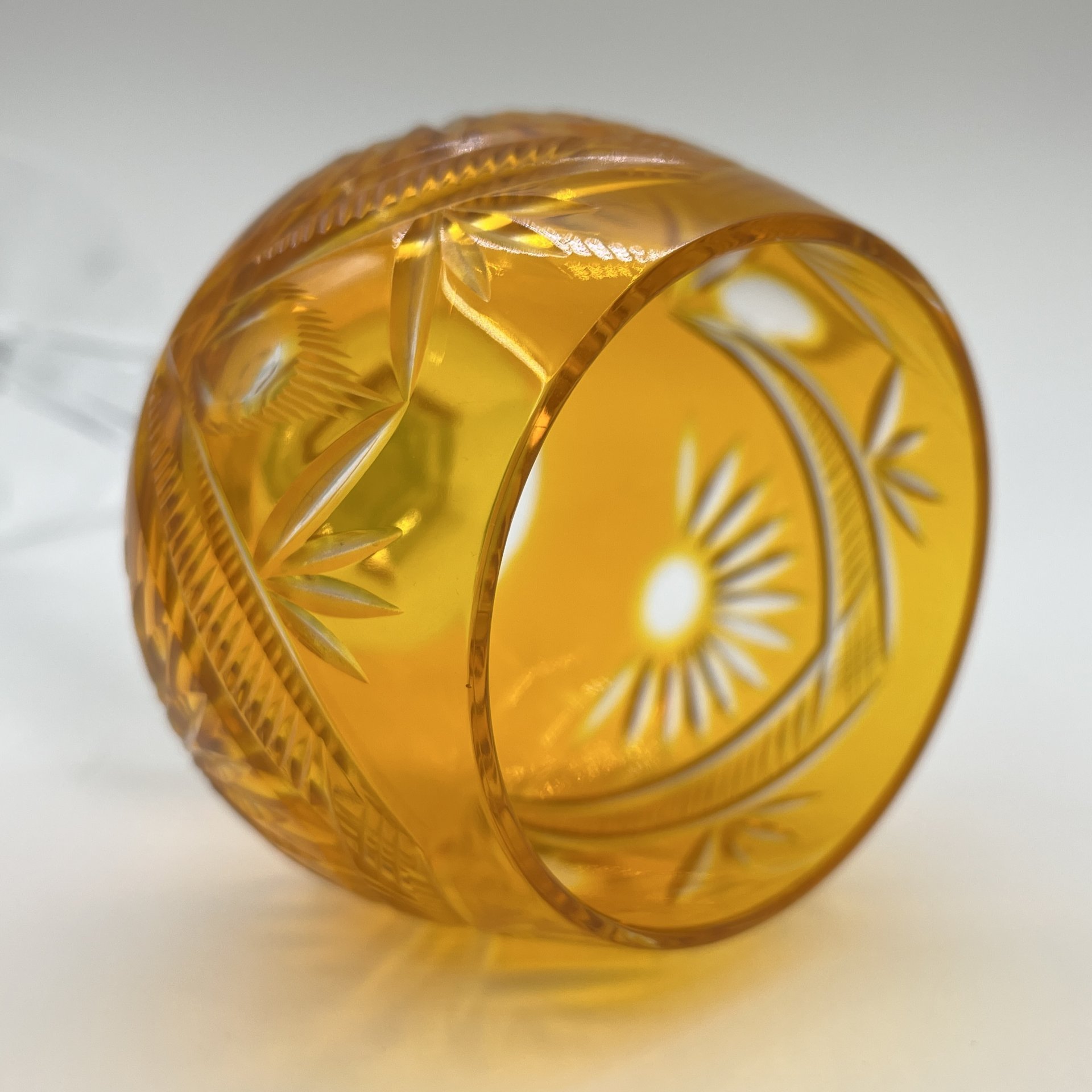 Бокал янтарного оттенка, хрусталь, алмазная грань, Германия, 1960-1990 гг.