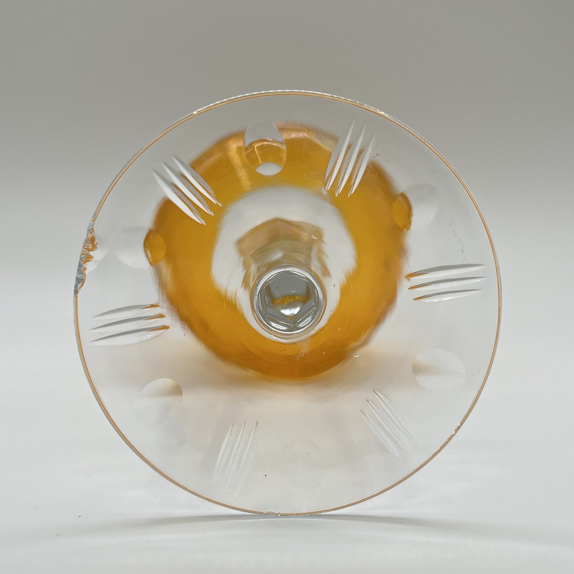 Бокал янтарного оттенка, хрусталь, алмазная грань, Германия, 1960-1990 гг.