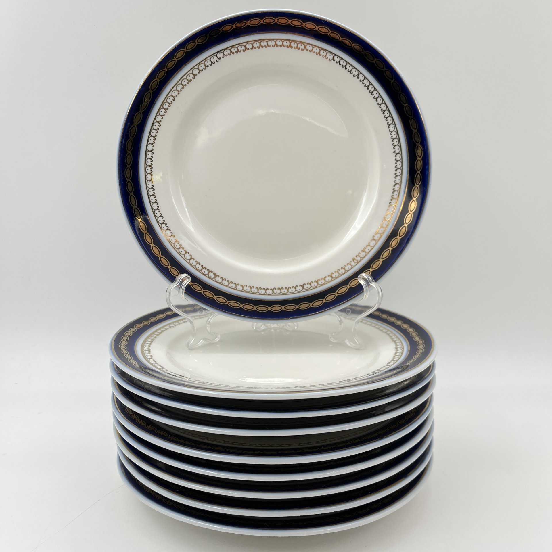 Набор из 9-ти пирожковых (закусочных) тарелок с орнаментальным декором