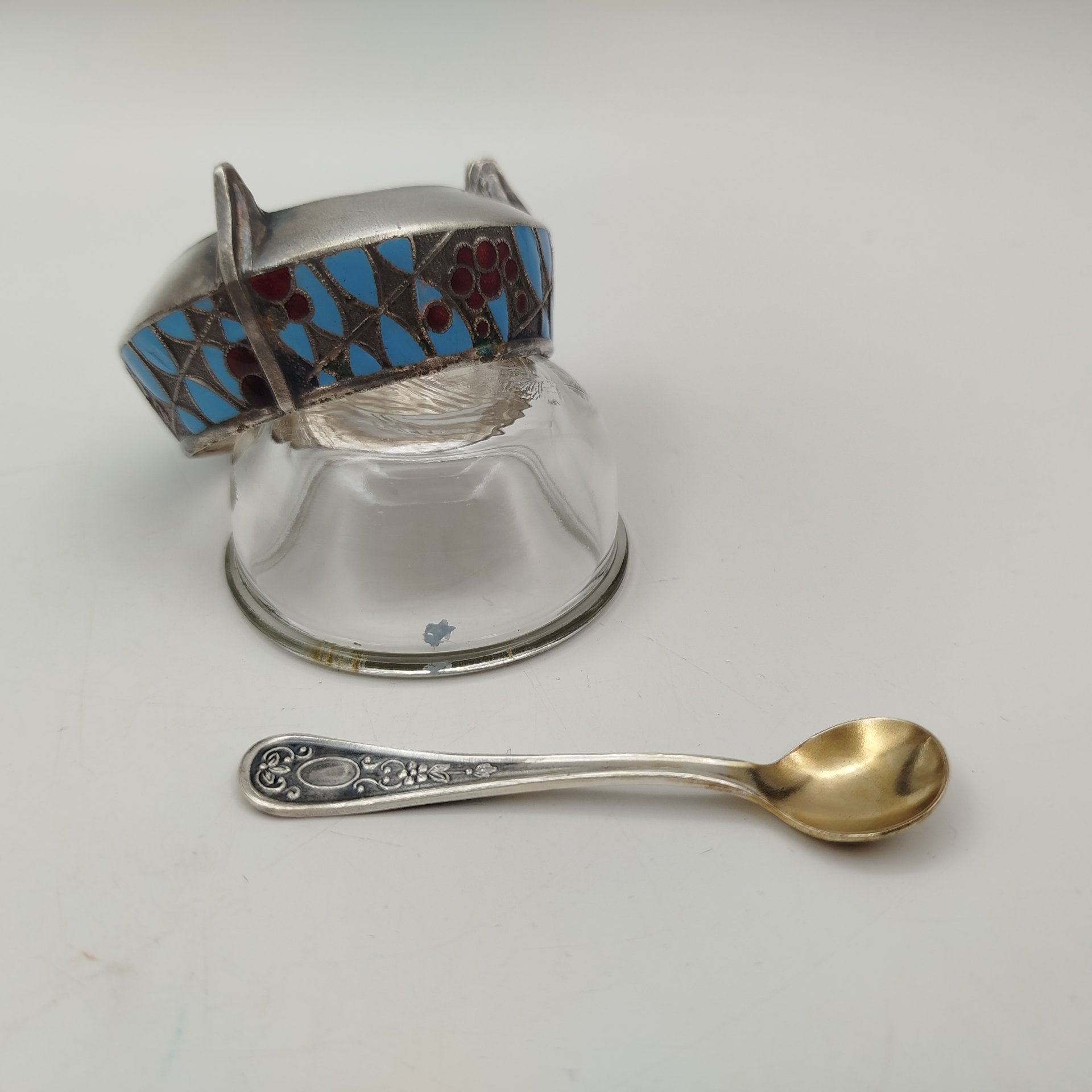 Солонка «Рябинка» с ложечкой, мельхиор (медь-никель), эмаль, стекло (вставка), Мстерская художественная фабрика  «Ювелир», СССР, 1970-1980 гг.