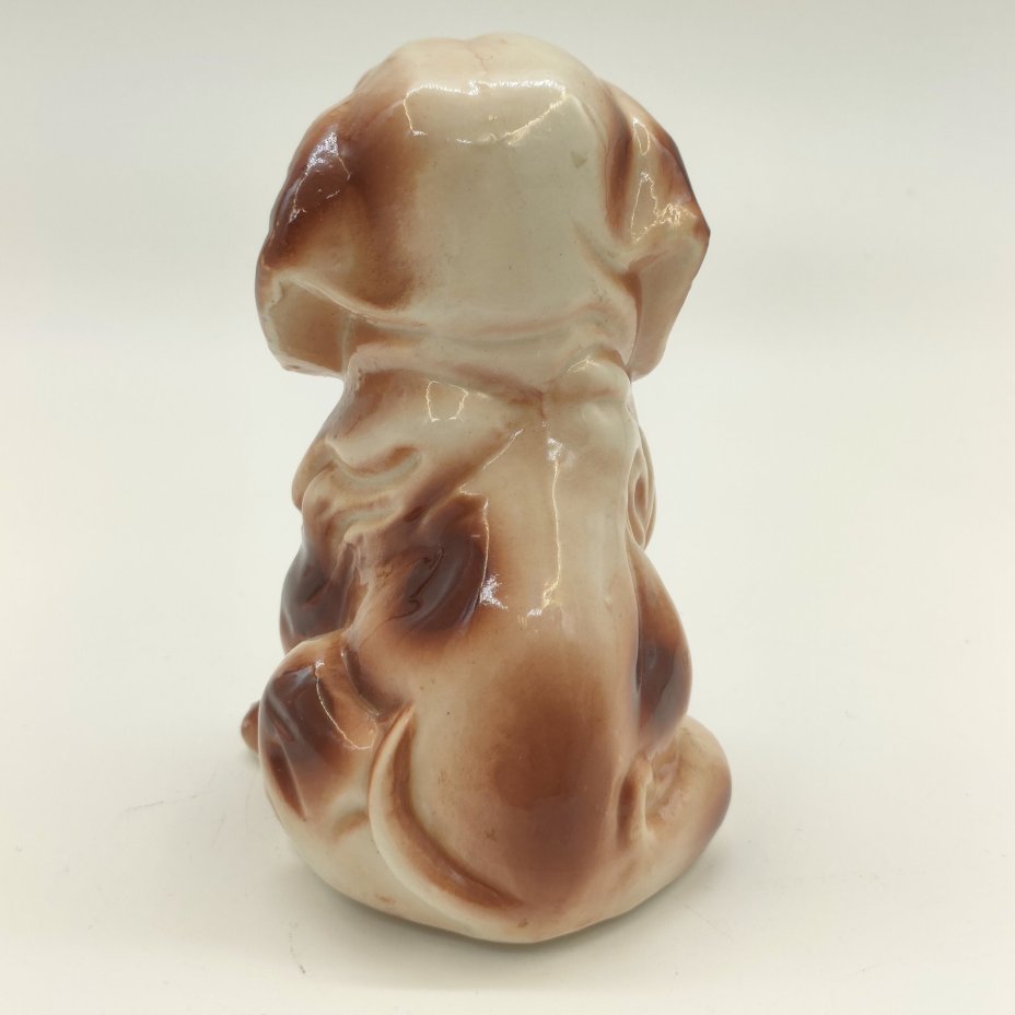 Статуэтка "Щенок бигля"