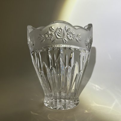 Ваза с рельефным растительным декором, хрусталь, СССР, 1980-1990 гг.