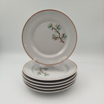 Набор пирожковых (закусочных) тарелок "Шишки" на 6 персон, фарфор, деколь, Фарфоровый завод «Пролетарий» (Бронница, Мста), СССР, 1976-1991 гг.