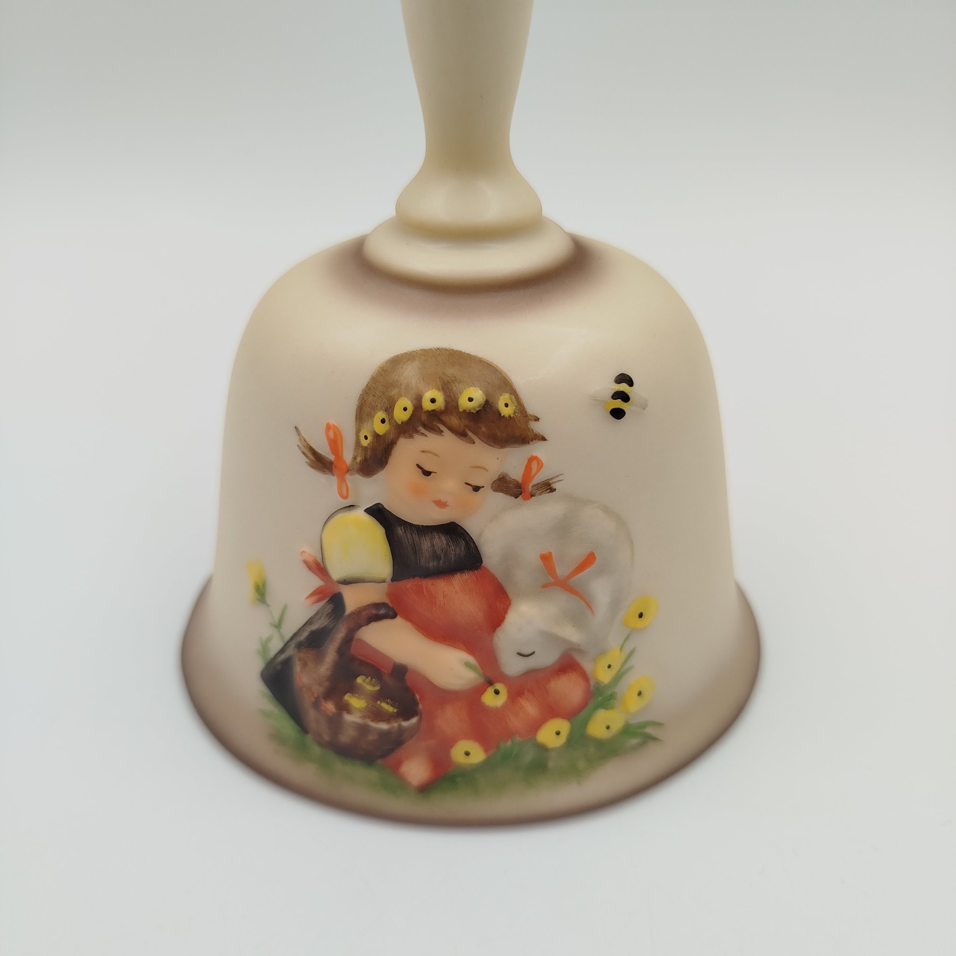 Колокольчик "Девочка с овечкой", Goebel
