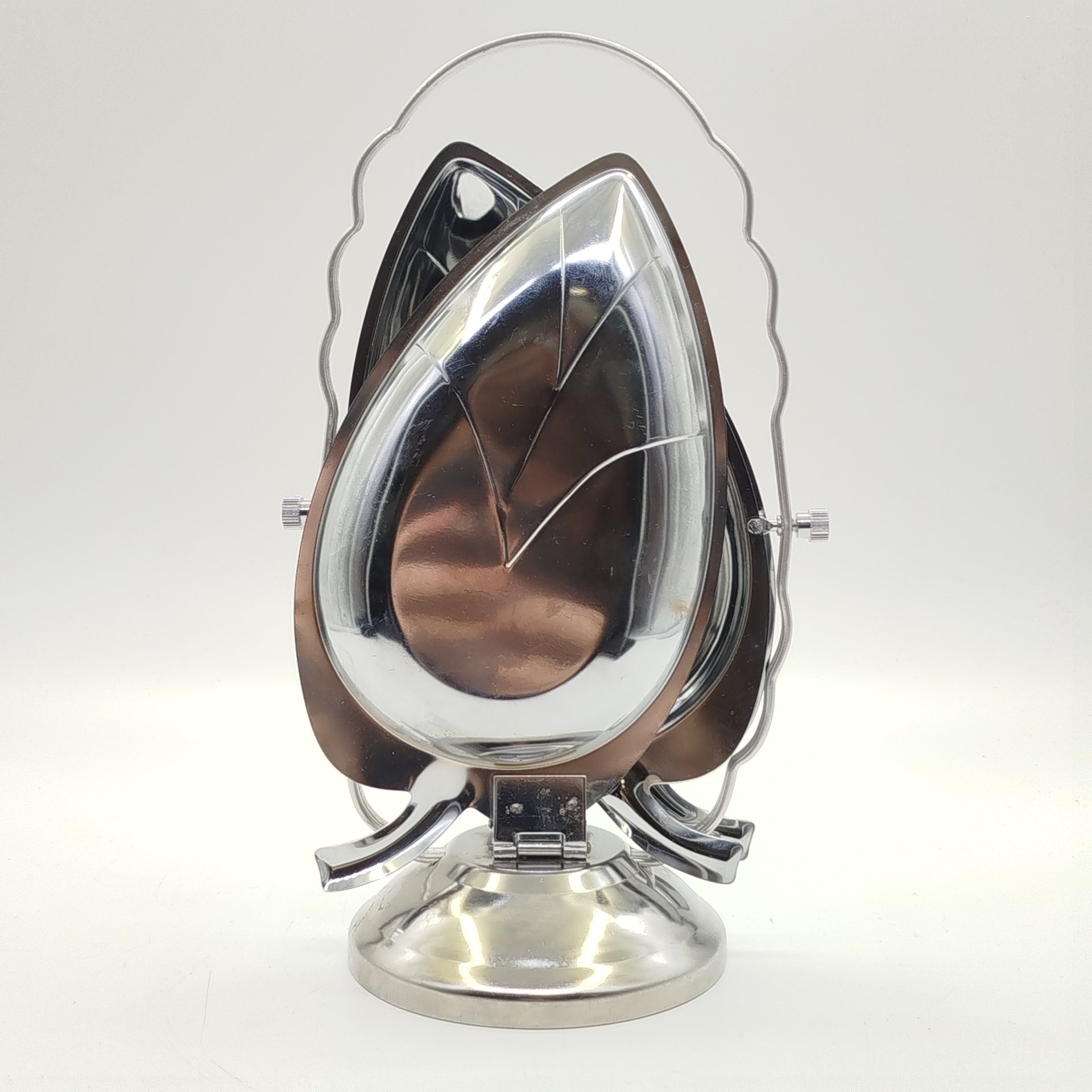 Менажница складная на три блюда, выполненная в виде листьев, металл, Гонконг, 1950-1970 гг.