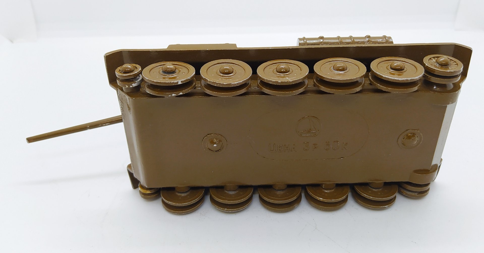 Модель танка Т-34, масштаб 1/35, Машиностроительный завод «Арсенал»