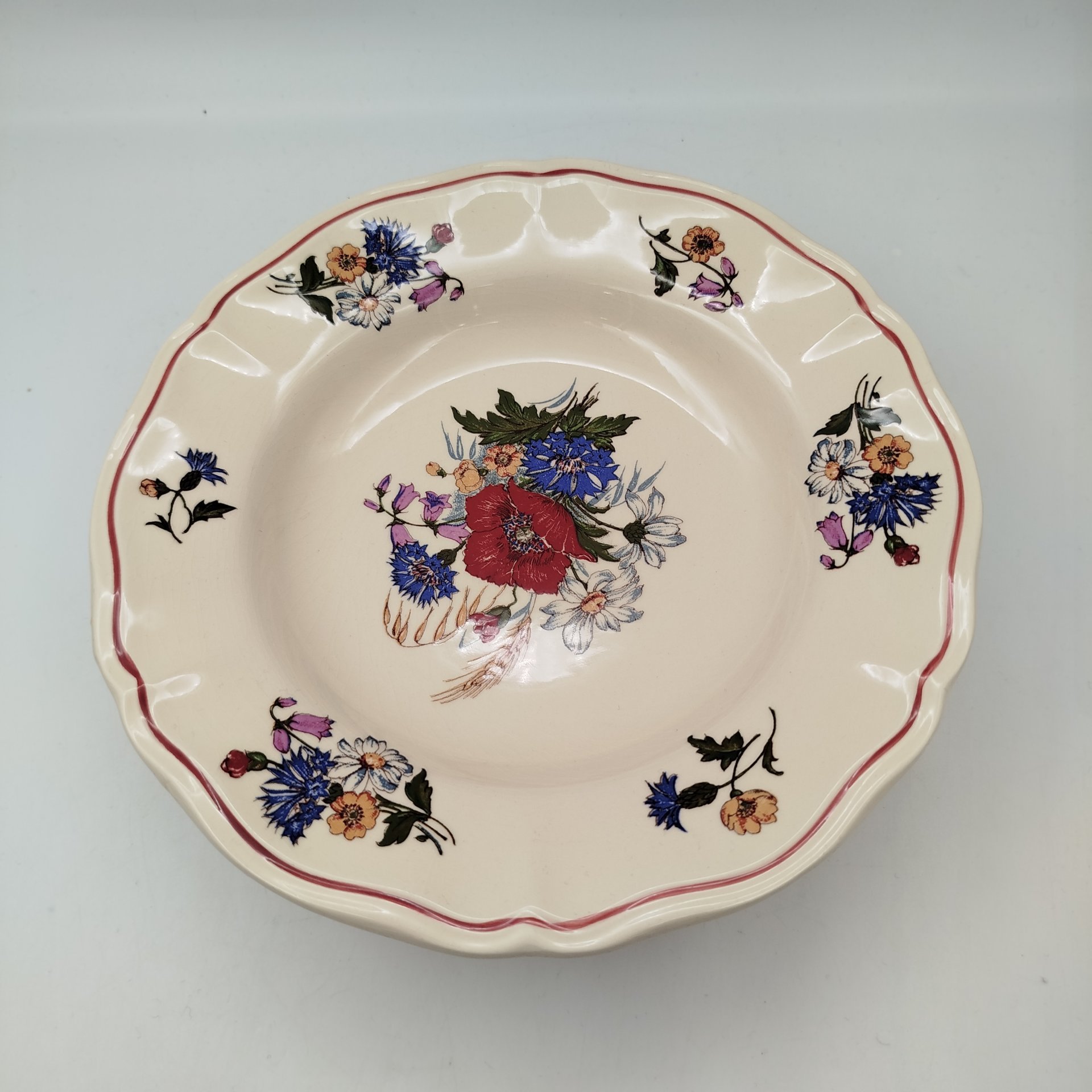 Набор суповых (глубоких) тарелок с цветочным декором на 4 персоны, фаянс, деколь, Sarreguemines (Саргемин), Франция, 1980-2000 гг.