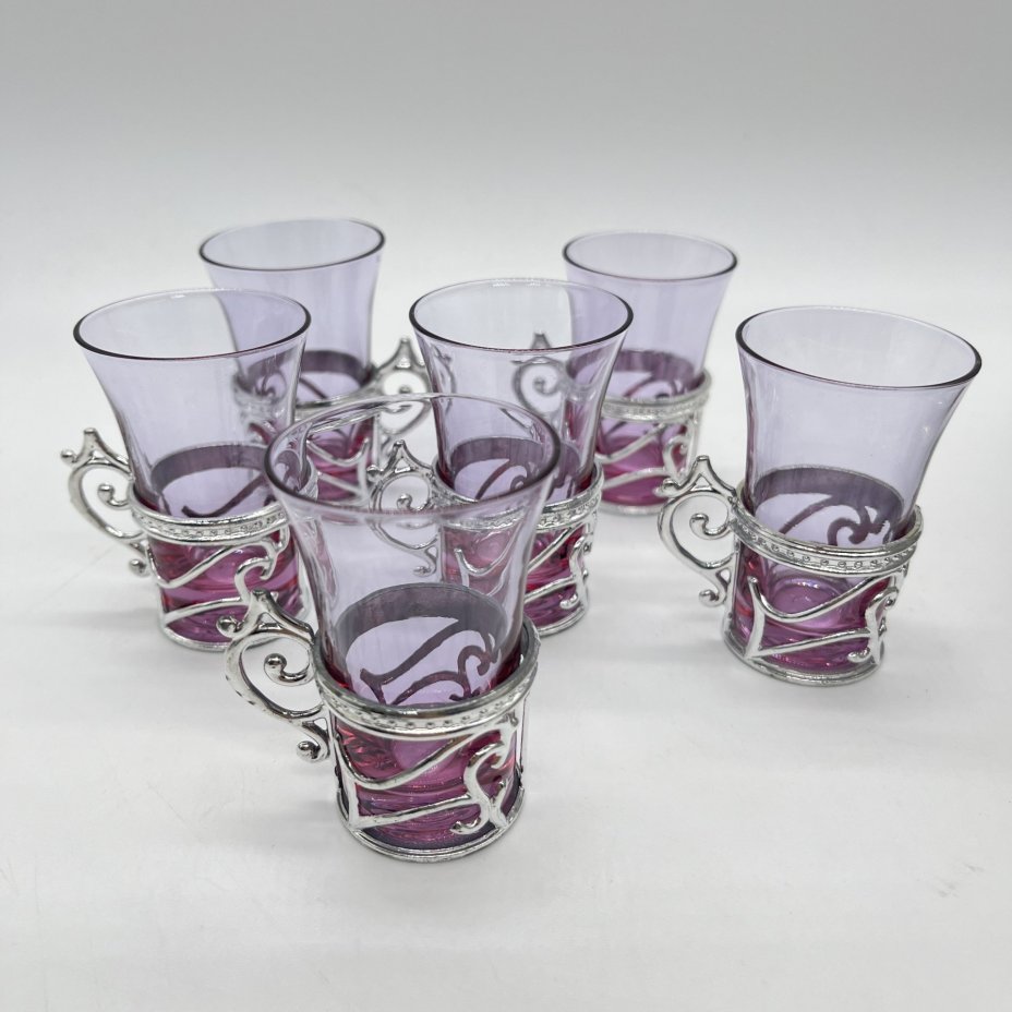 Набор из 6-ти стопок сиреневого оттенка в подстаканниках