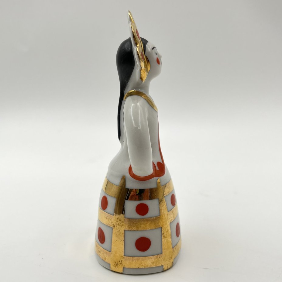 Статуэтка "Матрешка-невеста", фарфор, роспись, золочение, Дулевский фарфоровый завод (Дулёво), СССР, 1968-1991 гг.