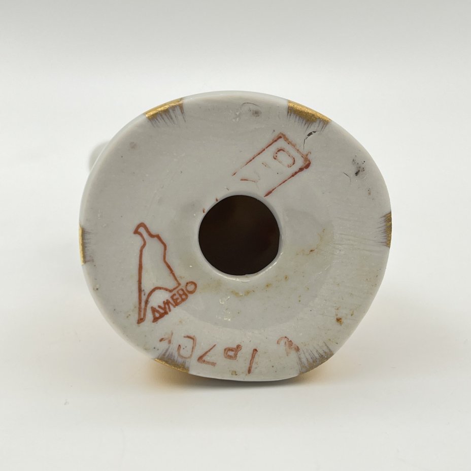 Статуэтка "Матрешка-невеста", фарфор, роспись, золочение, Дулевский фарфоровый завод (Дулёво), СССР, 1968-1991 гг.