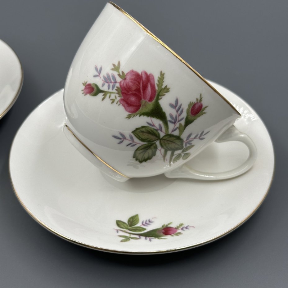 Набор из 2 кофейных пар , украшенных цветочным декором Tietsin Porcelain, Китай
