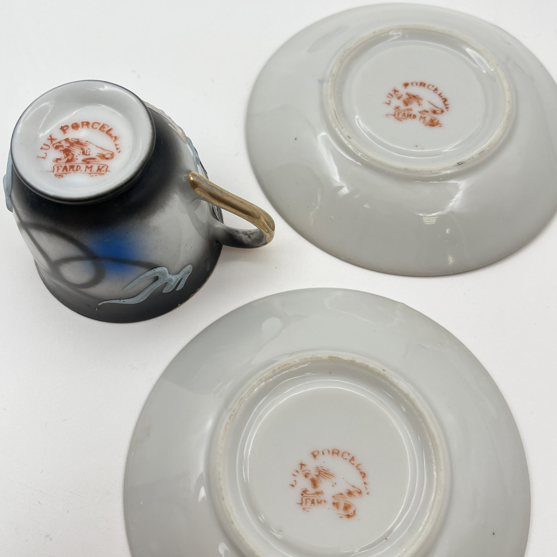 Набор из 2-х кофейных пар "Дракон", Lux Porcelain FAHD M.K., фарфор, бисквит, роспись, золочение, Азия, 1970-1990 гг.