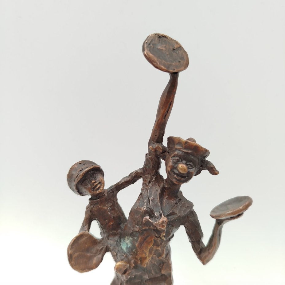 Статуэтка "Артисты цирка", Мастерская Da Vinci, бронза, литье, Нидерланды, 2010-2015 гг.