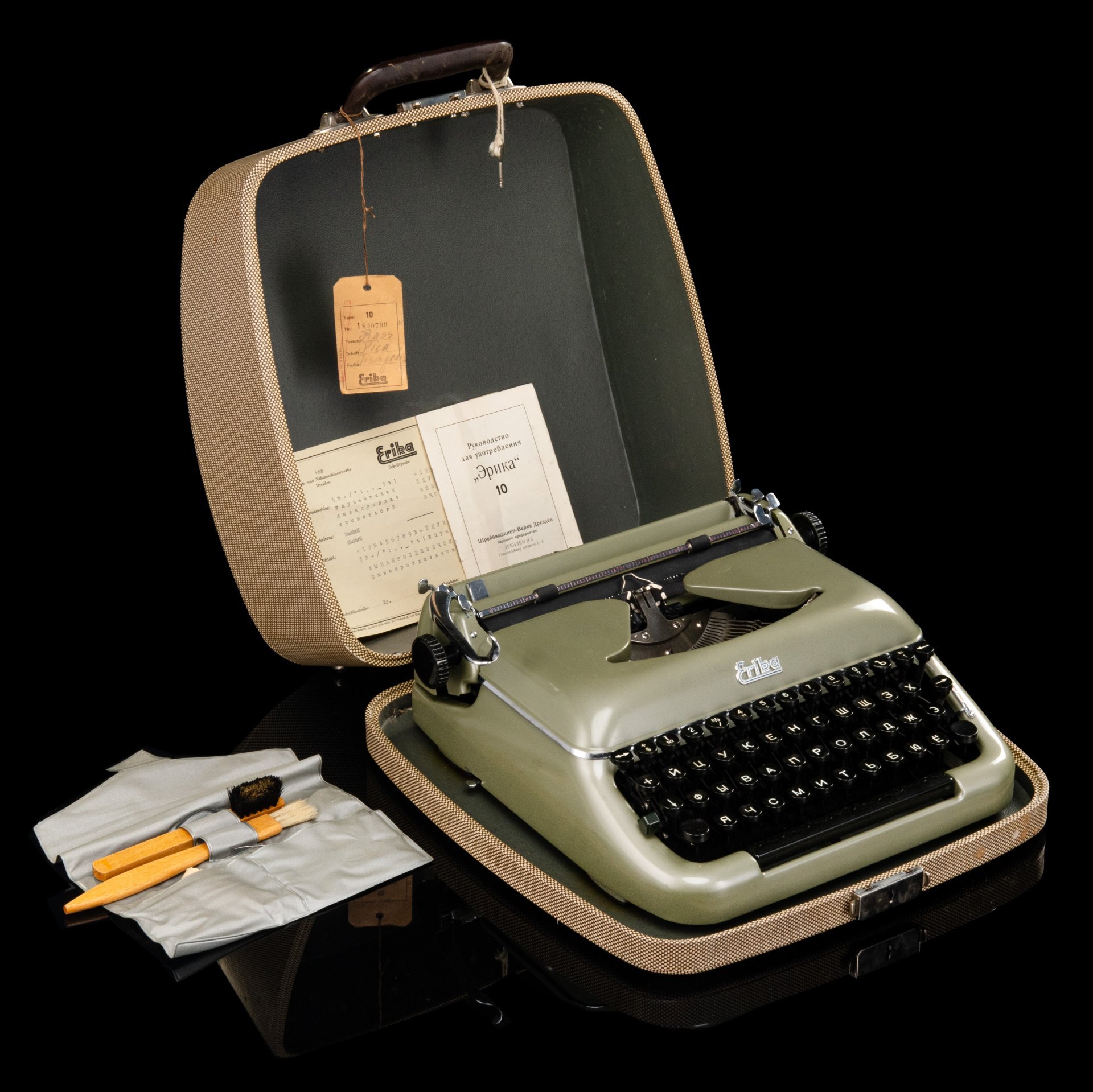 Машинка печатная "Erika", модель 10, в оригинальном кофре, Buromaschinen
