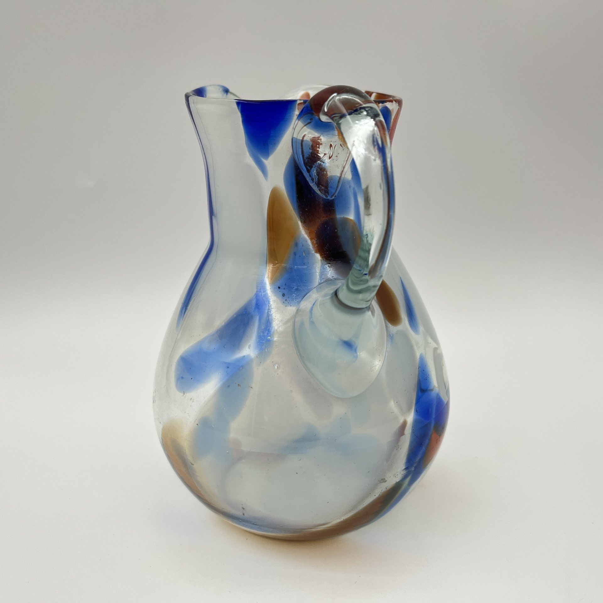 Кувшин с декором виде цветных полос, цветное стекло, гутная технка, СССР, 1970-1980 гг.