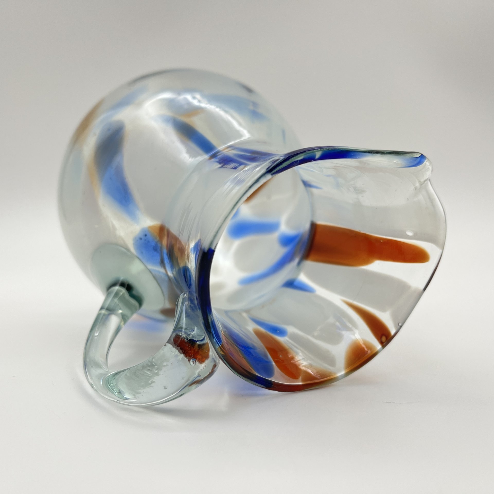 Кувшин с декором виде цветных полос, цветное стекло, гутная технка, СССР, 1970-1980 гг.