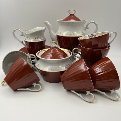 Сервиз чайный бордового оттенка с цветочным декором на 6 персон (15 предметов)