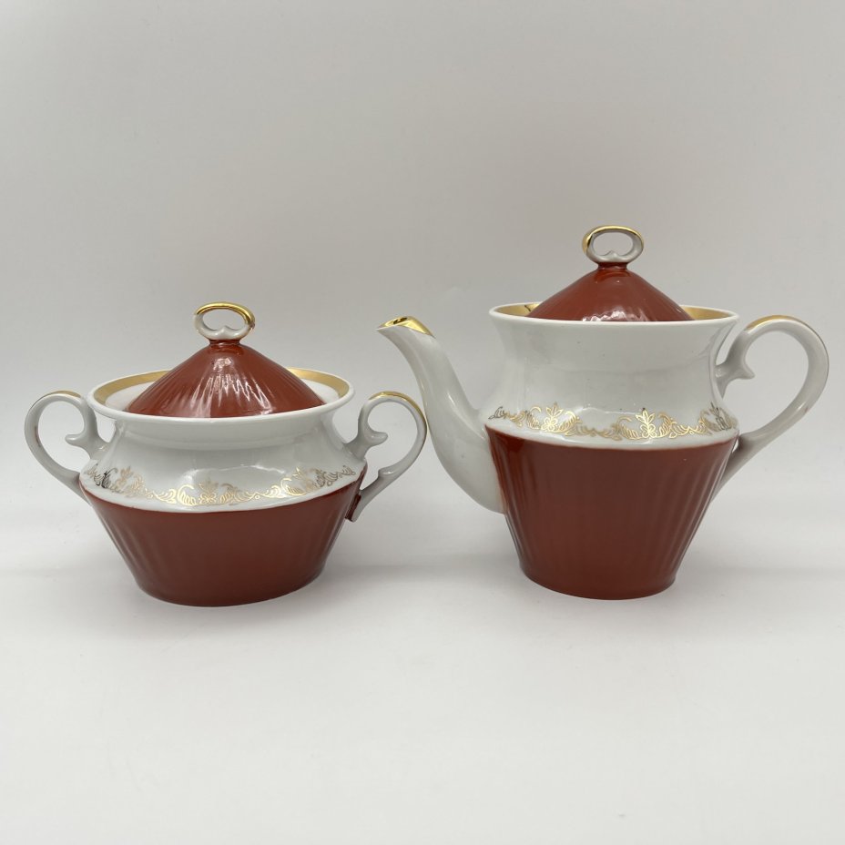 Сервиз чайный бордового оттенка с цветочным декором на 6 персон (15 предметов)