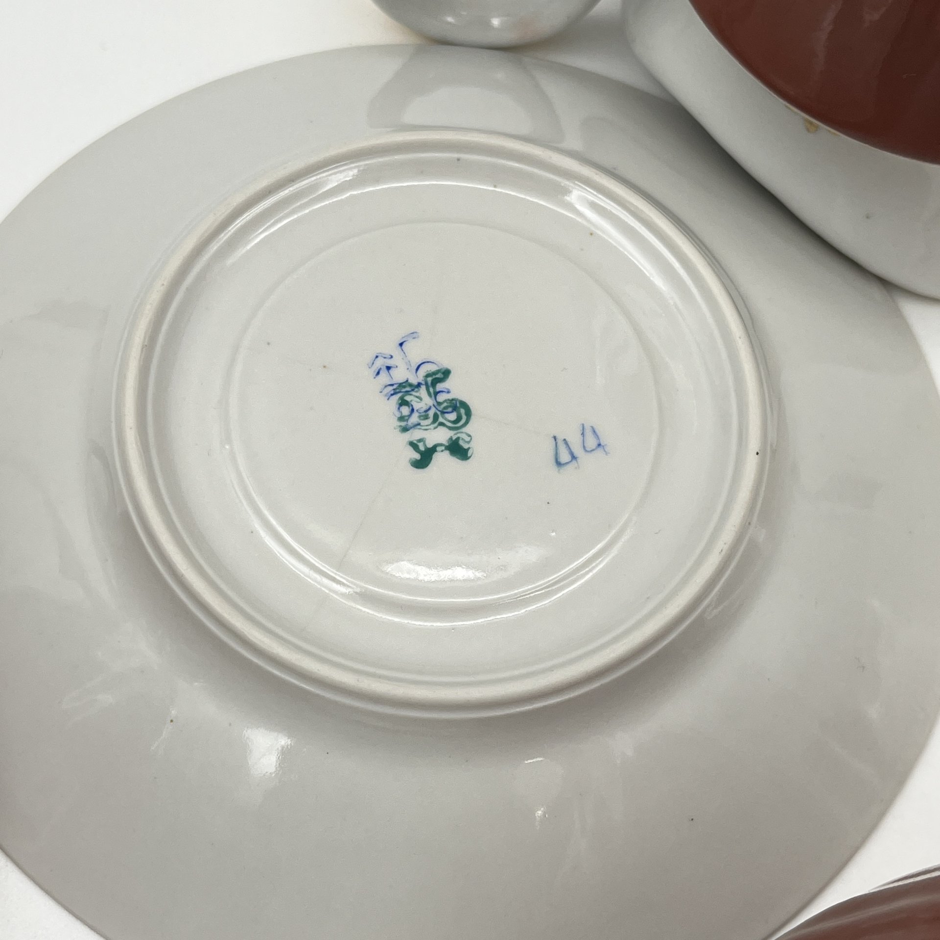 Сервиз чайный бордового оттенка с цветочным декором на 6 персон (15 предметов)