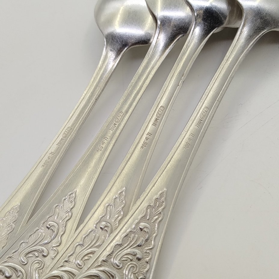 Набор из 4-х ложек с растительным декором, мНЦ (медь-никель-цинк), Киевский завод столовых приборов и посуды им. Дзержинского (ЗiД, ЗиД), СССР, 1962-1972 гг.