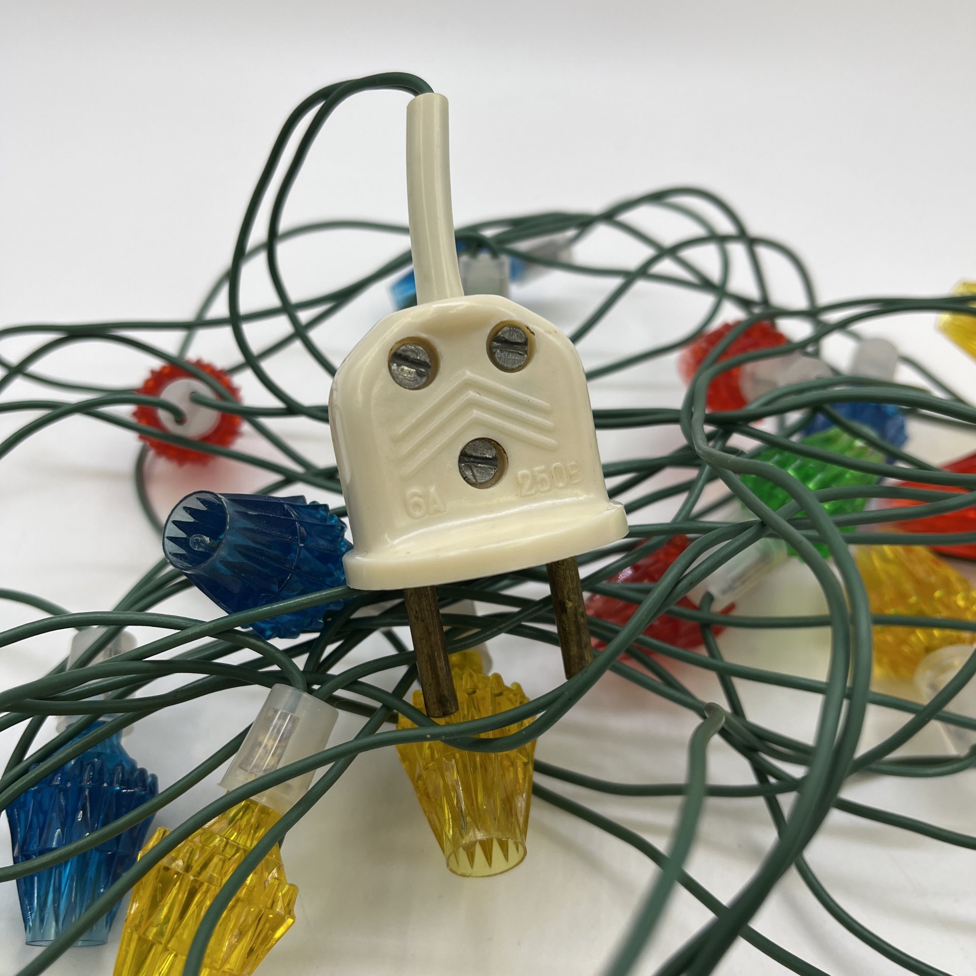 Ёлочная электрогирлянда