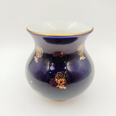 Вазочка с цветочным декором, фарфор, крытье кобальтом, золочение, Ленинградский фарфоровый завод (ЛФЗ), СССР, 1960-1970 гг.