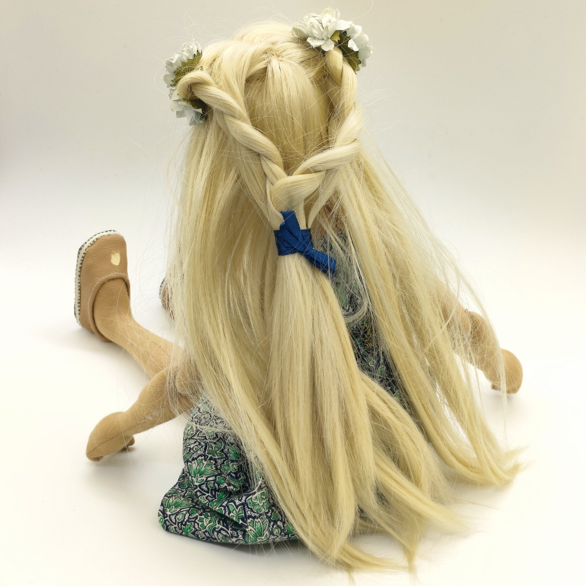 Кукла будуарная "Анюта", автор И. Сивцева, "Текстильные забавы", текстиль, набивка, кожа, пластмасса, металл, волосы натуральные, бумага, пошив, роспись, Российская Федерация, 2016 г.
