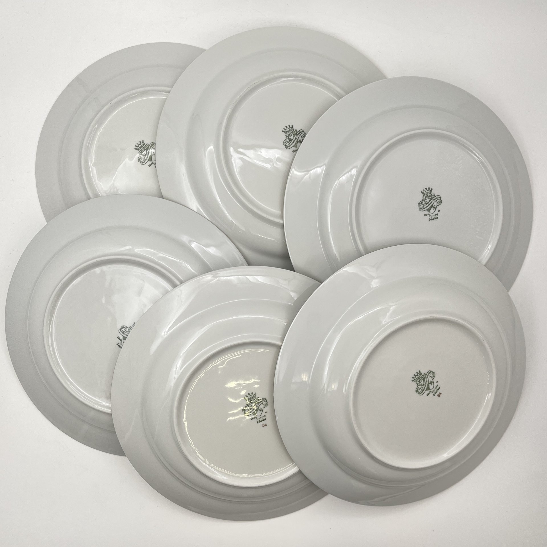 Набор из шести суповых тарелок с цветочным декором золотистого цвета, фарфор, деколь, золочение, Graf Von Henneberg Porzellan, 1777 Jlmenau, ГДР, 1973-1977 гг.