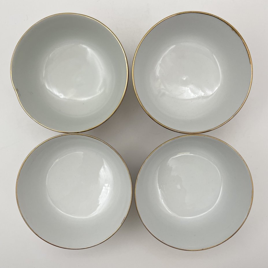 Набор из 4 пиал "Дракон и феникс" (в подборе), фарфор, трафарет, роспись, золочение, Китай, 1960-1980 гг.